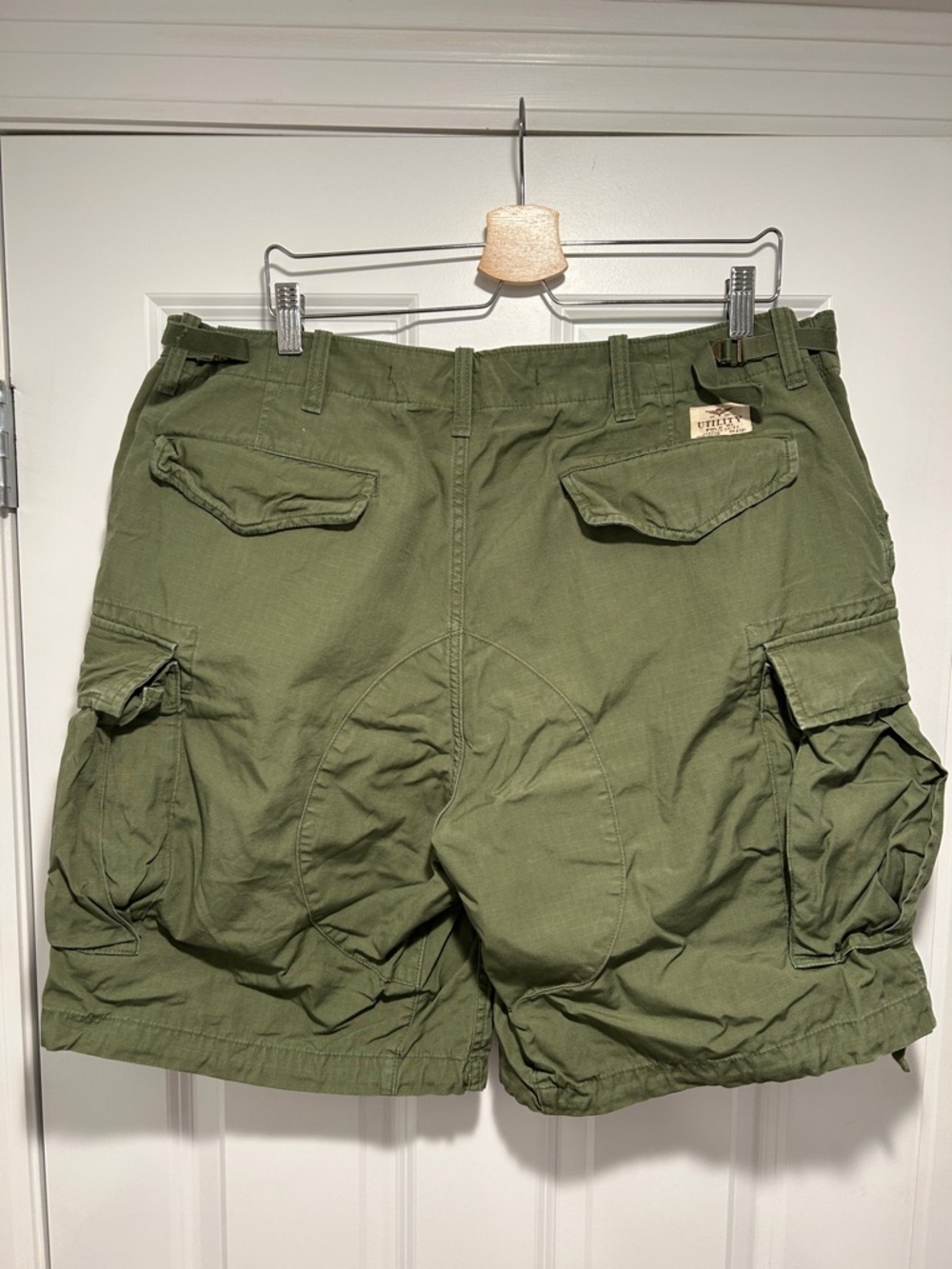Ralph Lauren Men's Olive Cargo Shorts - Green Utility Style - Picture 3 of 3